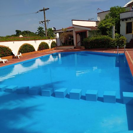 Gran Santiago Plaza Hotel Santiago Tuxtla Екстериор снимка